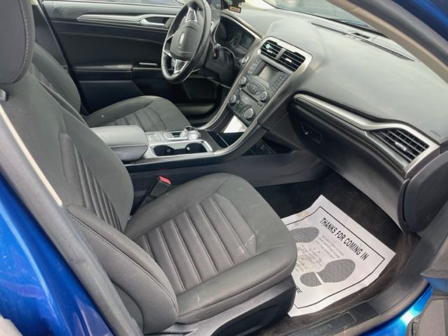 2017 Ford Fusion Image 13