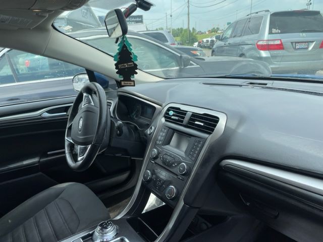 2017 Ford Fusion Image 15