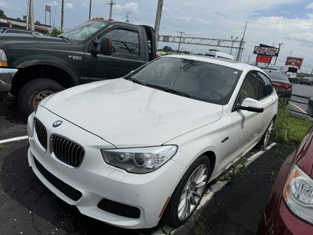 2015 BMW 5 Series Image 3