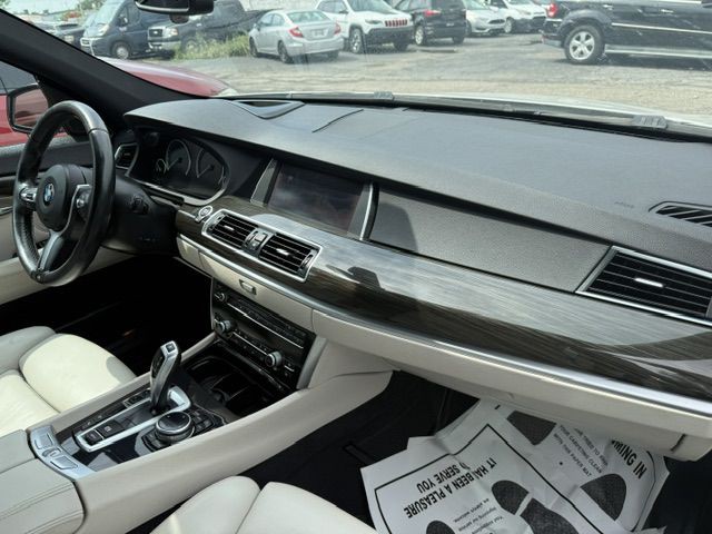 2015 BMW 5 Series Image 13