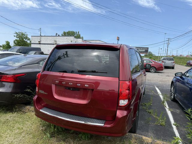 2015 Dodge Grand Caravan Image 10
