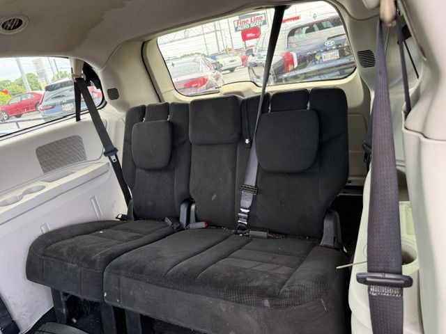 2015 Dodge Grand Caravan Image 20