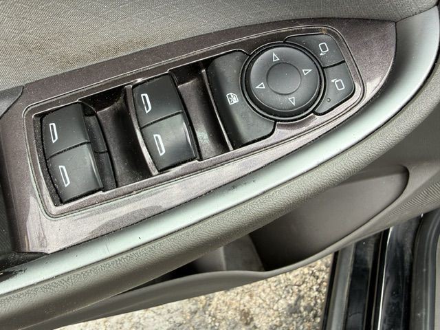 2017 Chevrolet Malibu Image 18