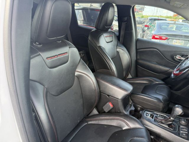 2020 Jeep Cherokee Image 22