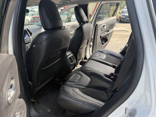 2020 Jeep Cherokee Image 27