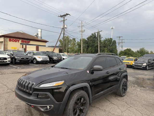 2016 Jeep Cherokee Image 12