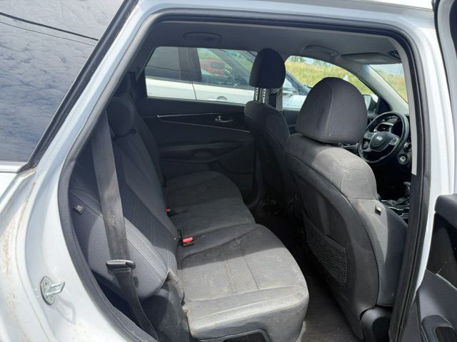 2019 Kia Sorento Image 17