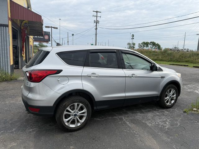 2019 Ford Escape Image 12