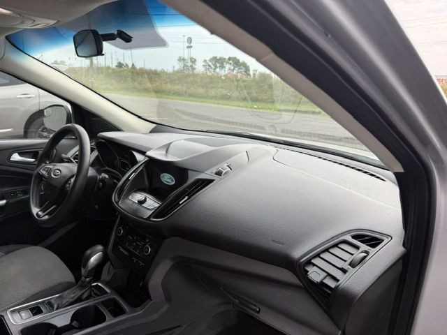 2019 Ford Escape Image 19