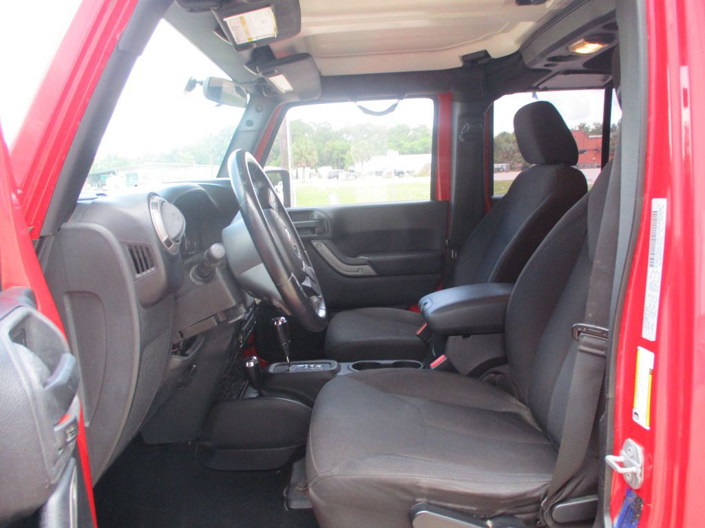 2015 Jeep Wrangler Unlimited Image 9