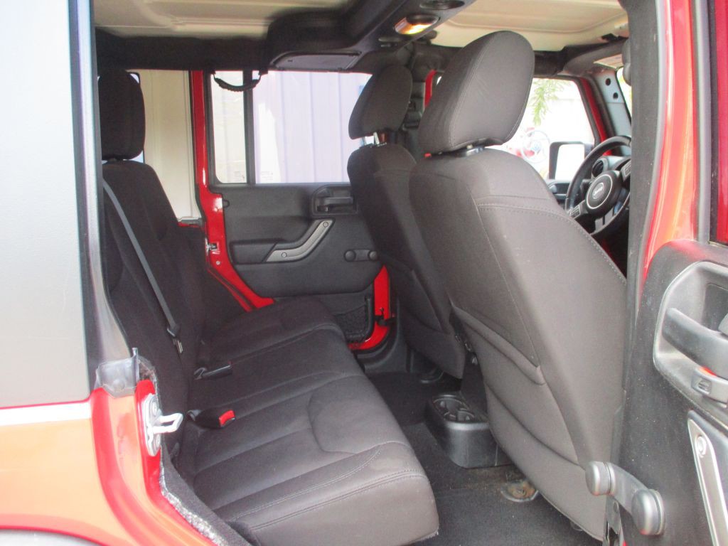 2015 Jeep Wrangler Unlimited Image 11