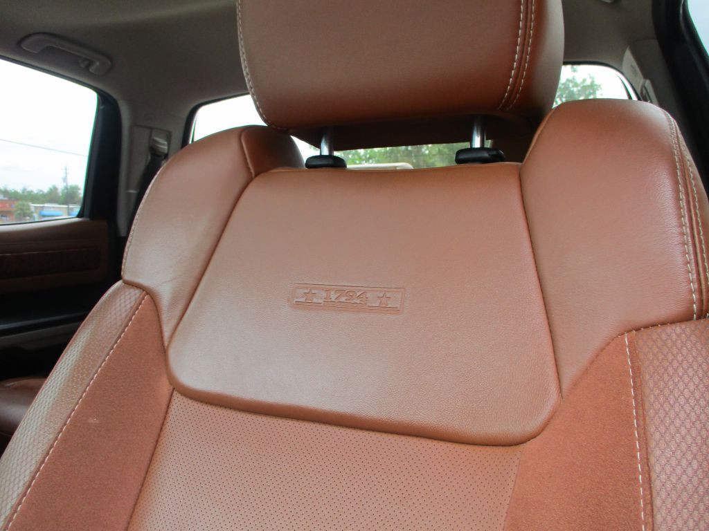 2018 Toyota Tundra Image 15