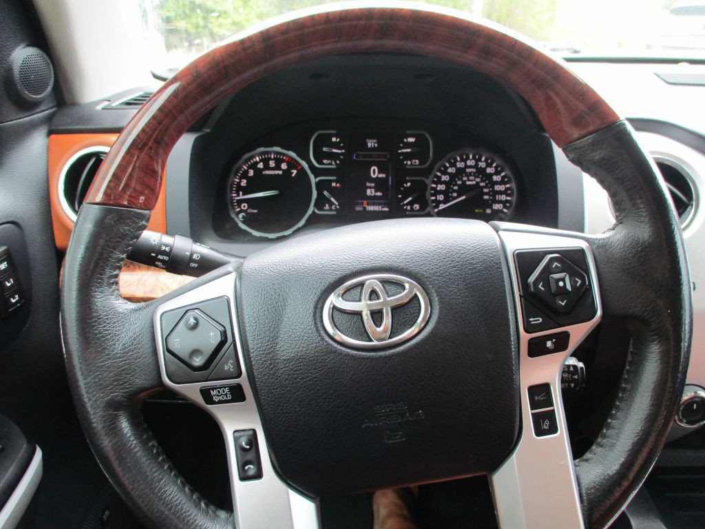 2018 Toyota Tundra Image 20