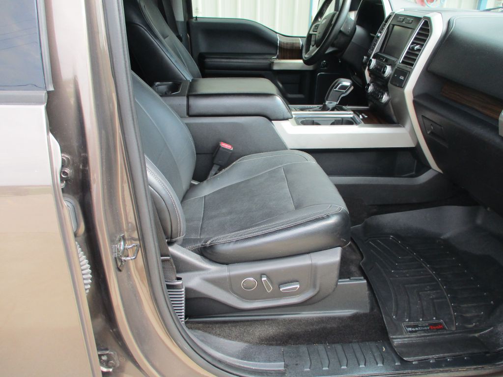 2015 Ford F-150 Image 18