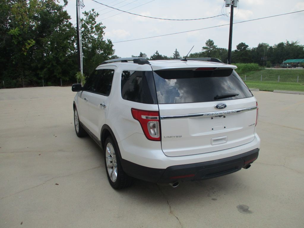 2015 Ford Explorer Image 3