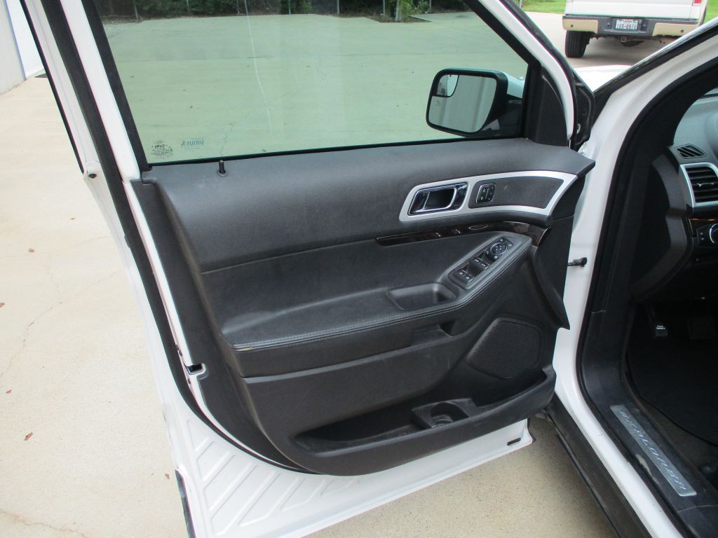 2015 Ford Explorer Image 6