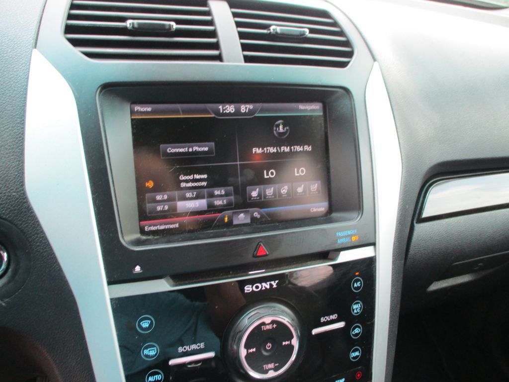 2015 Ford Explorer Image 9