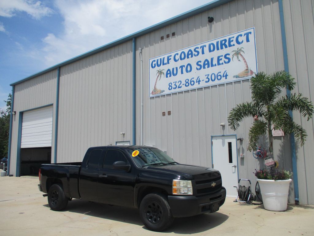 2011 Chevrolet Silverado 1500 Image 2