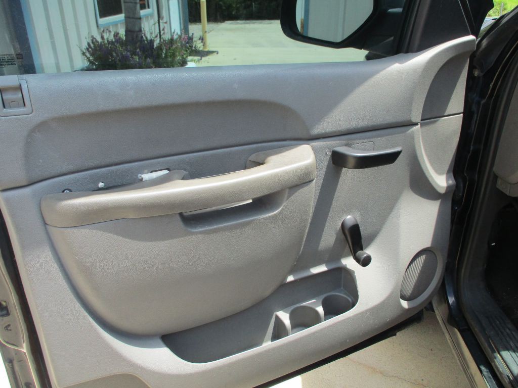2011 Chevrolet Silverado 1500 Image 11