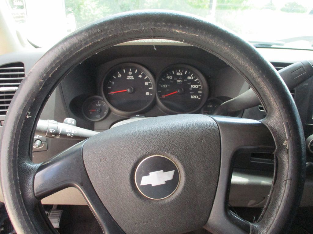 2011 Chevrolet Silverado 1500 Image 16