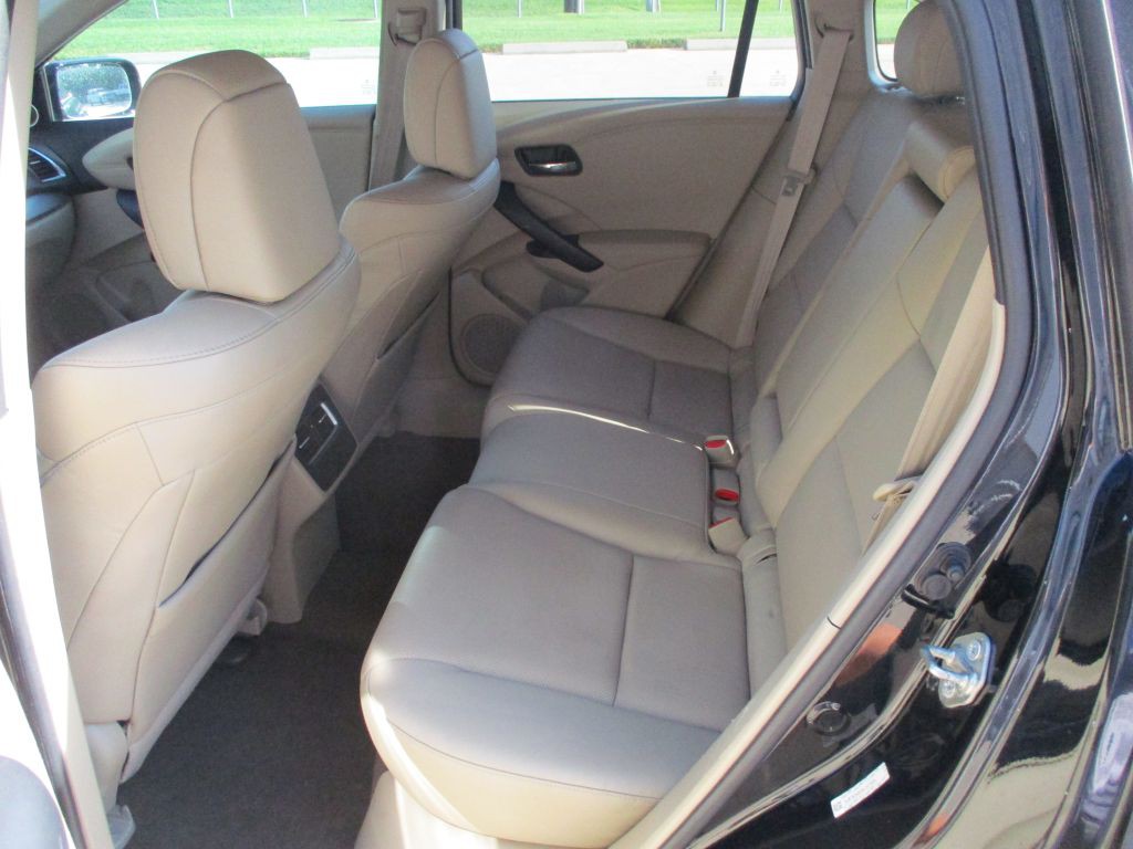 2017 Acura RDX Image 13