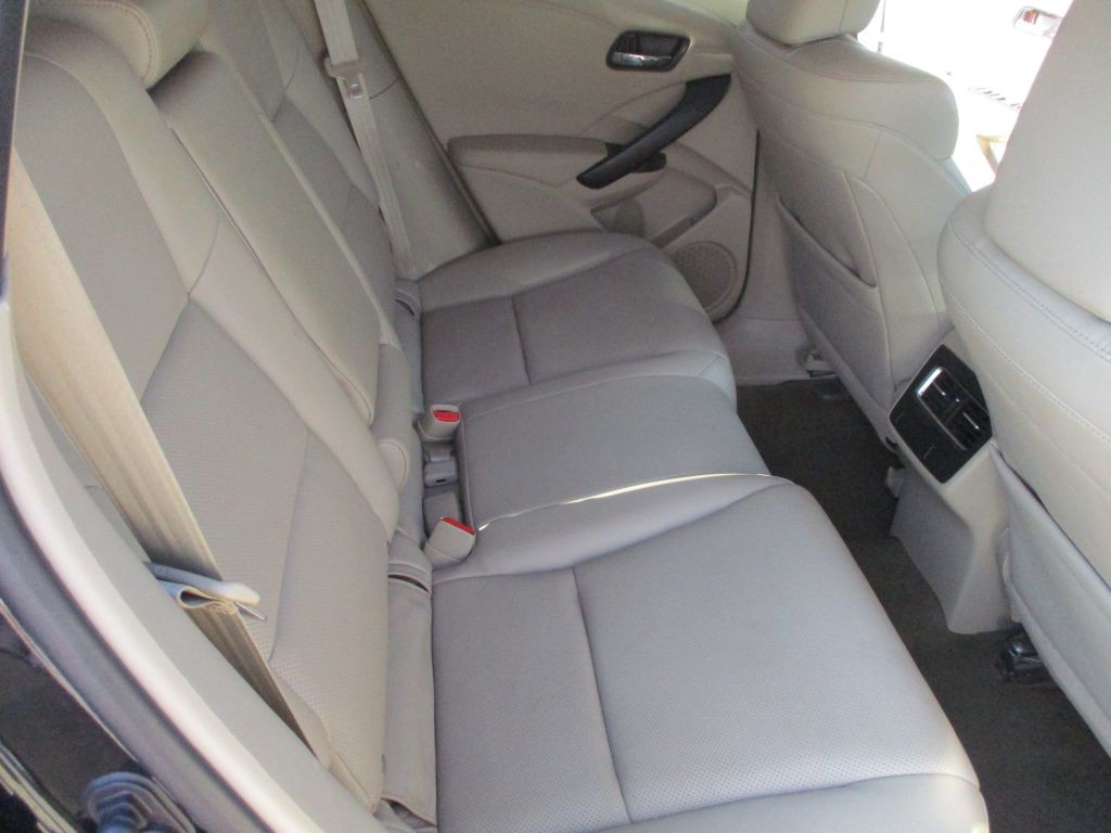 2017 Acura RDX Image 15