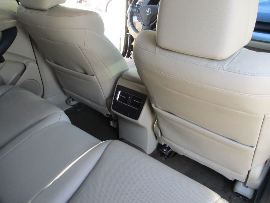 2017 Acura RDX Image 16