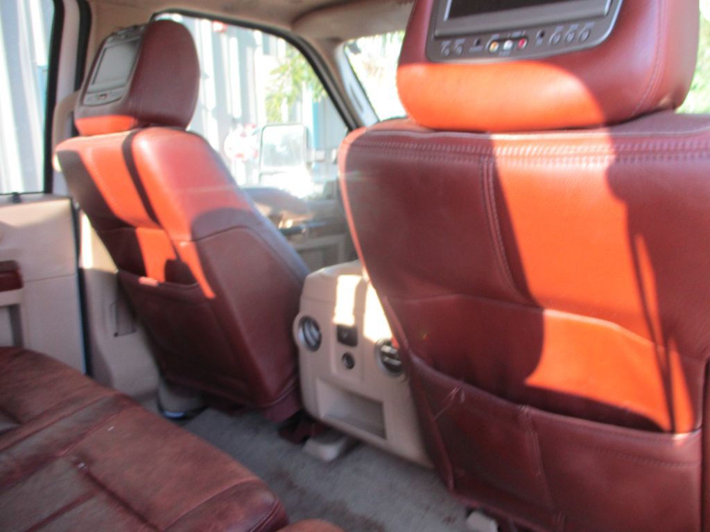 2011 Ford F-350 Image 18
