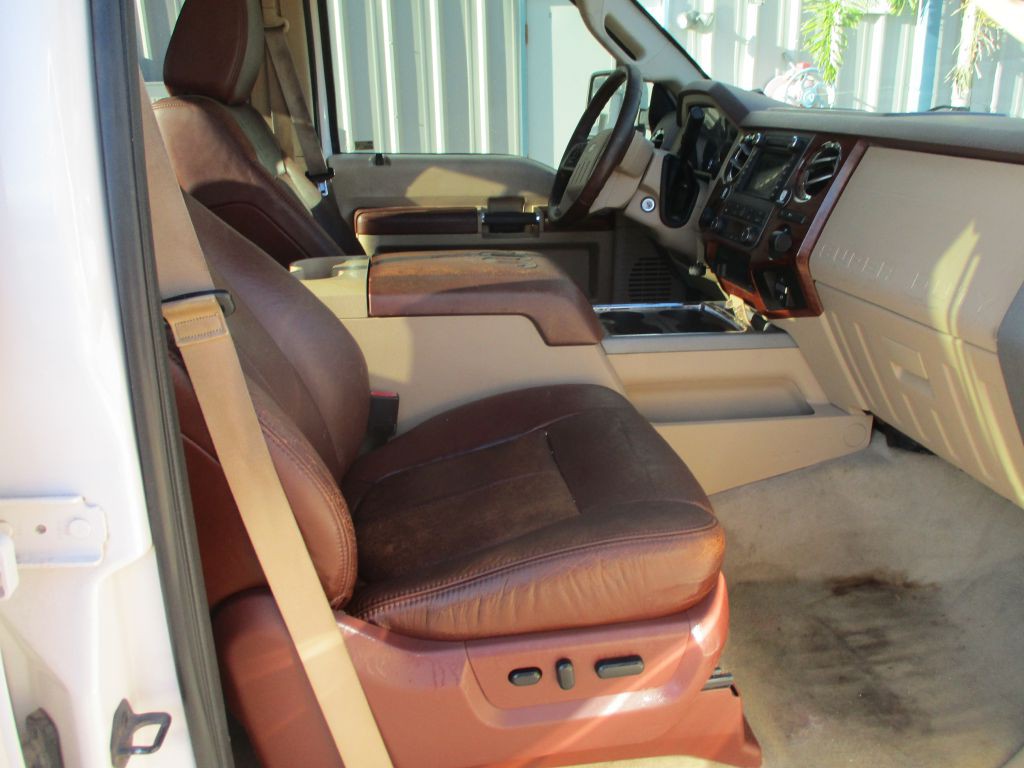 2011 Ford F-350 Image 20