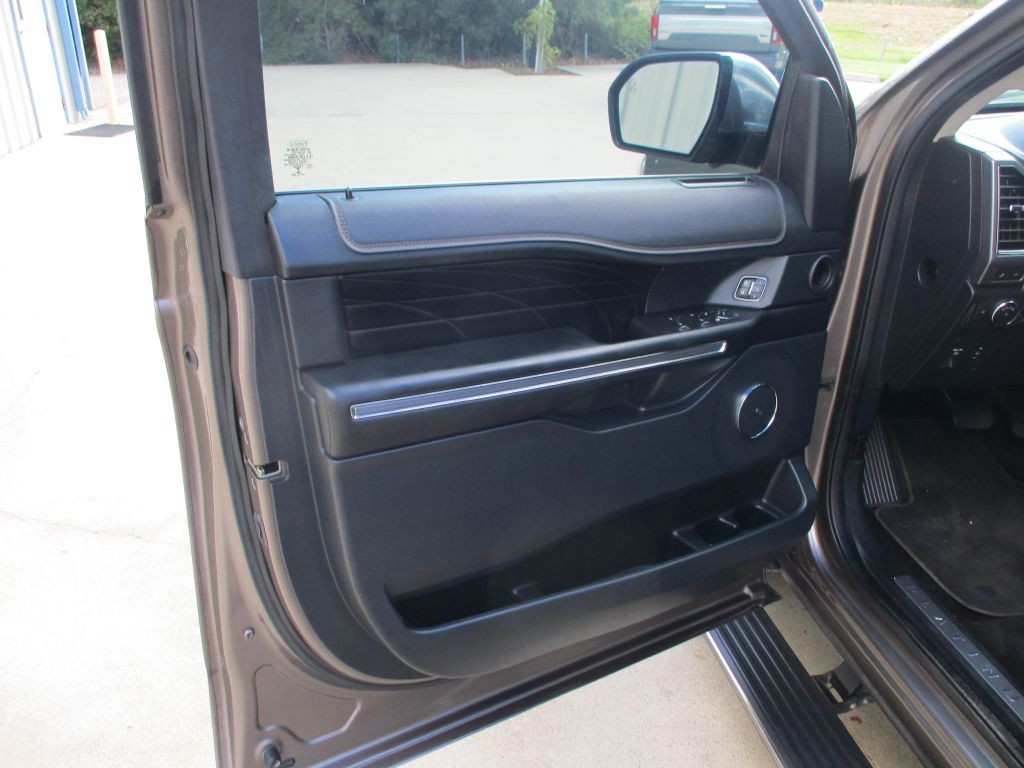 2018 Ford Expedition Image 6