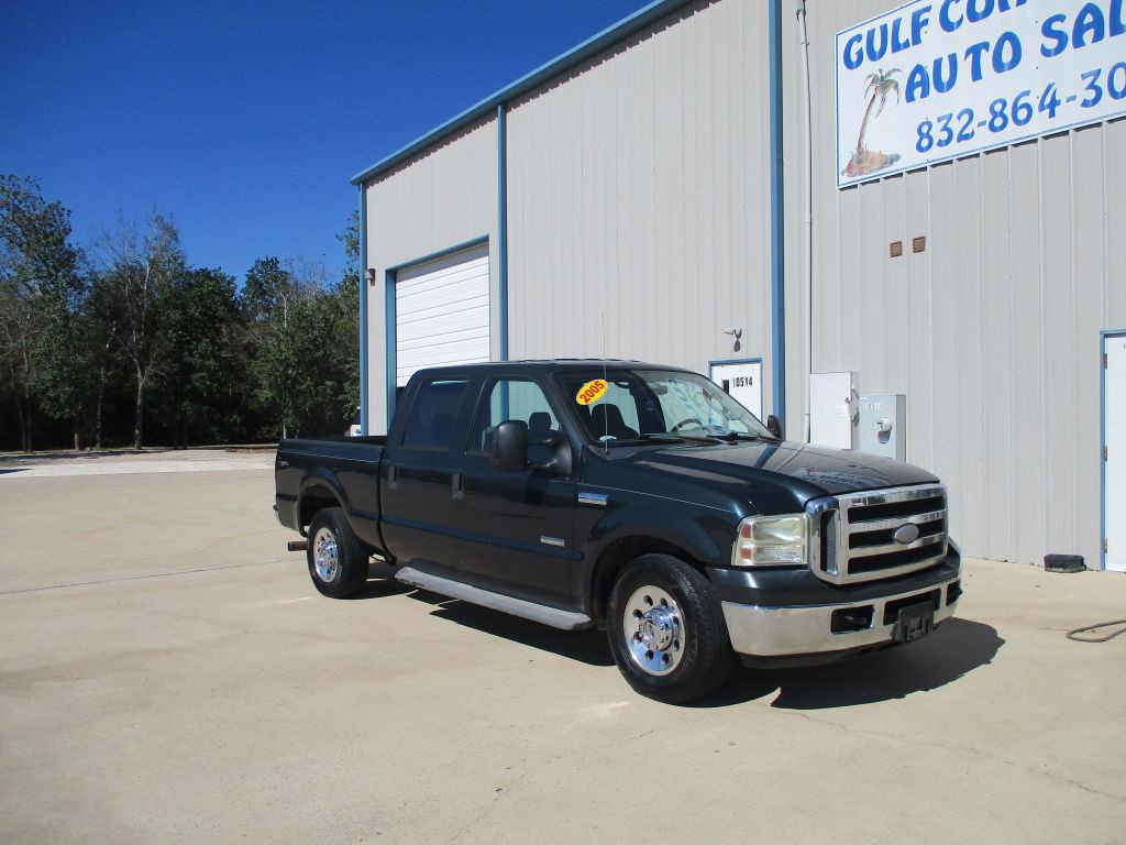 2005 Ford F-250 Image 2