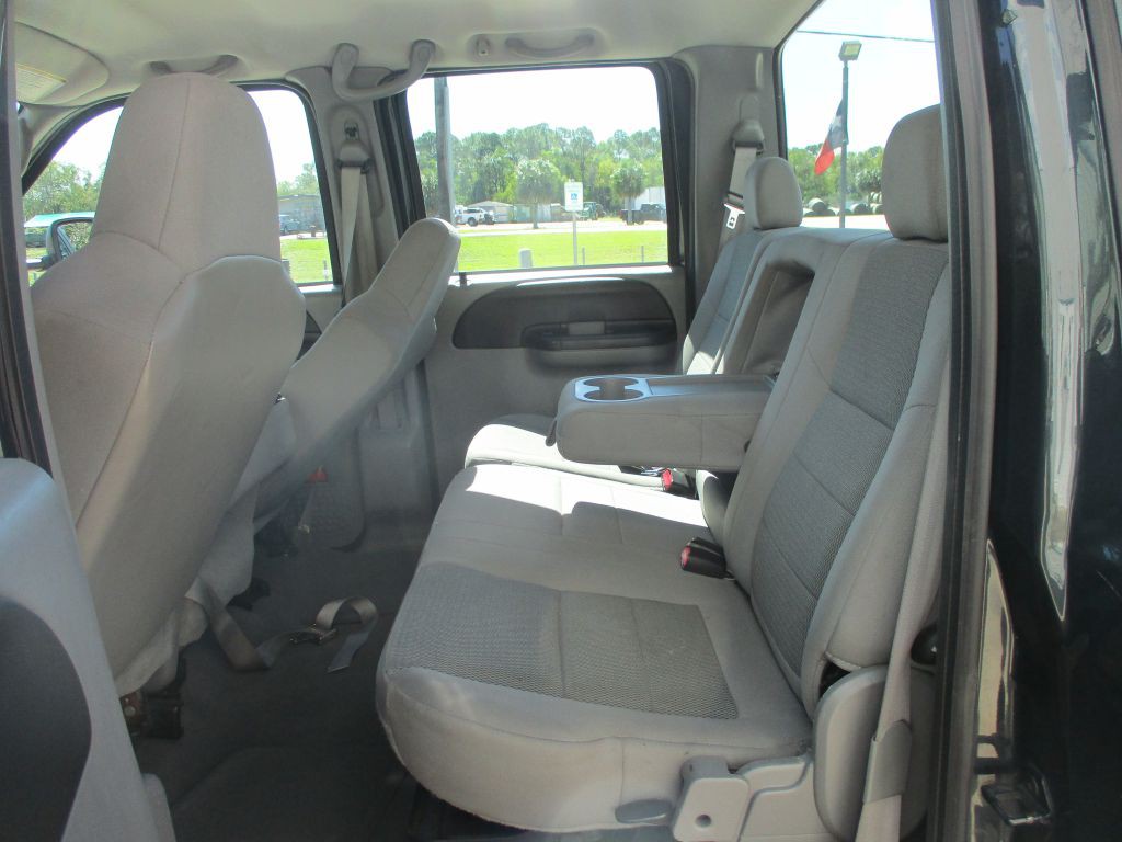 2005 Ford F-250 Image 8