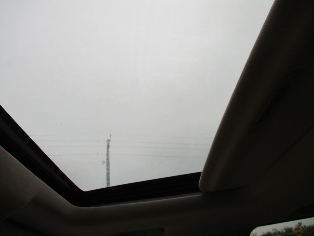 2017 Cadillac Escalade Image 14