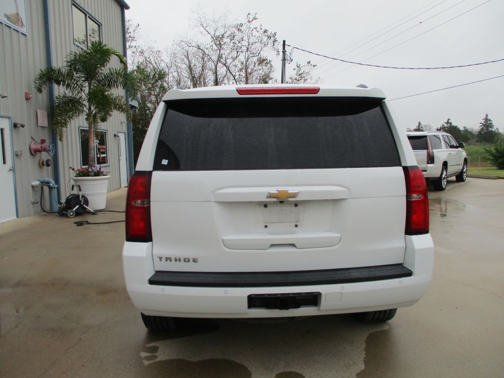 2017 Chevrolet Tahoe Image 3
