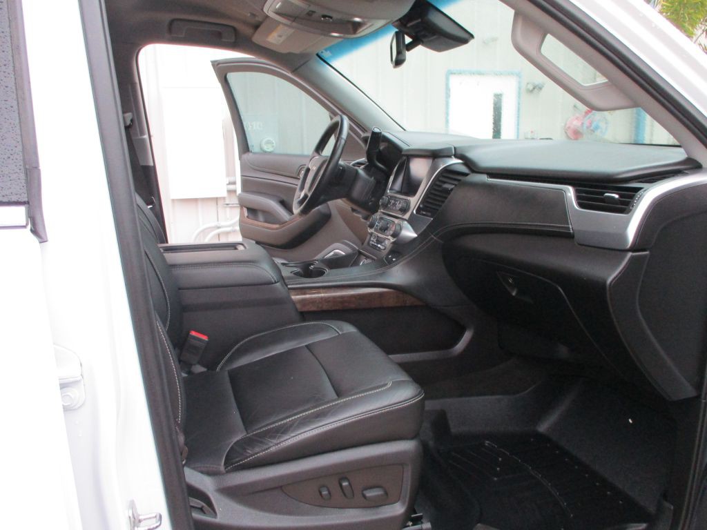 2017 Chevrolet Tahoe Image 13