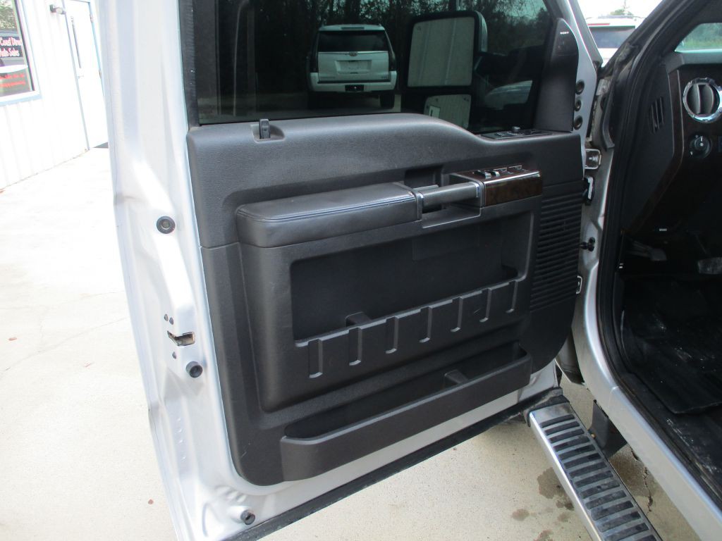 2016 Ford F-350 Image 7