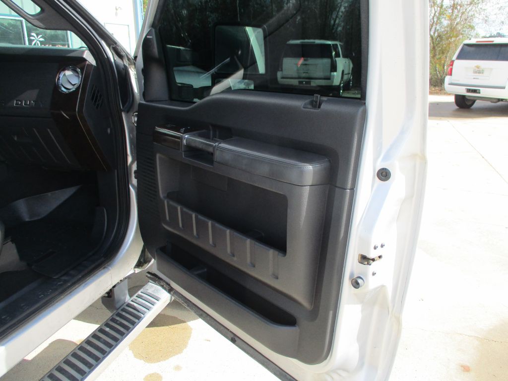 2016 Ford F-350 Image 18