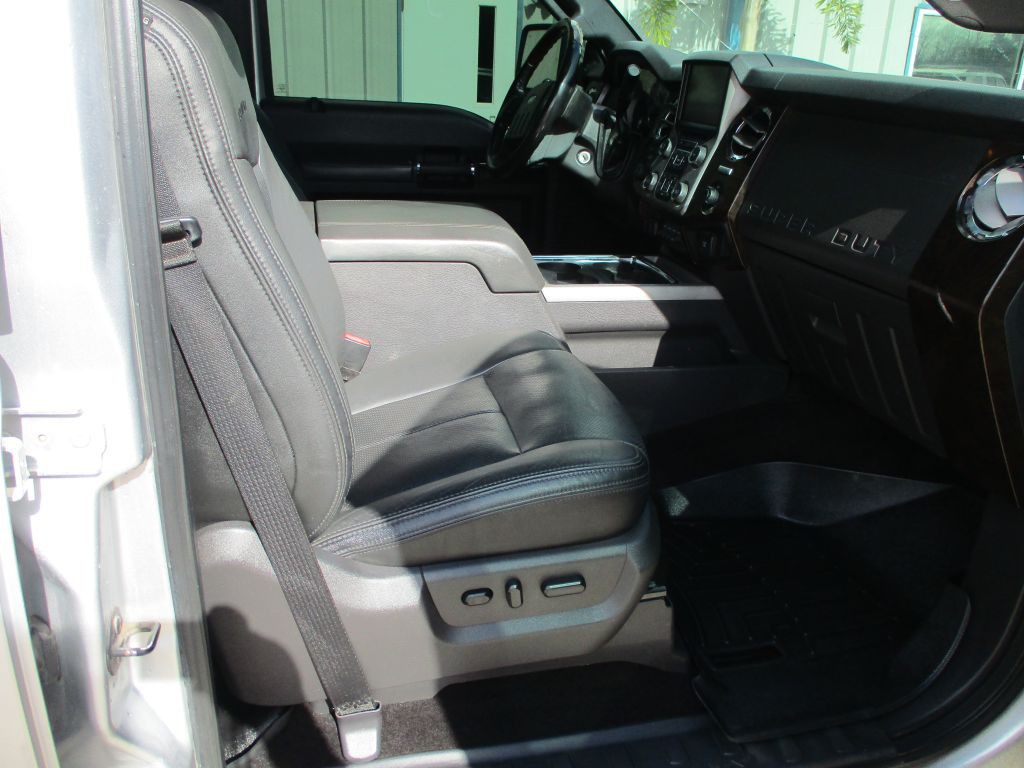 2016 Ford F-350 Image 19