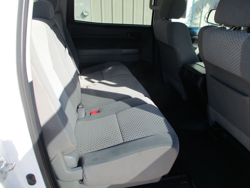 2013 Toyota Tundra Image 15