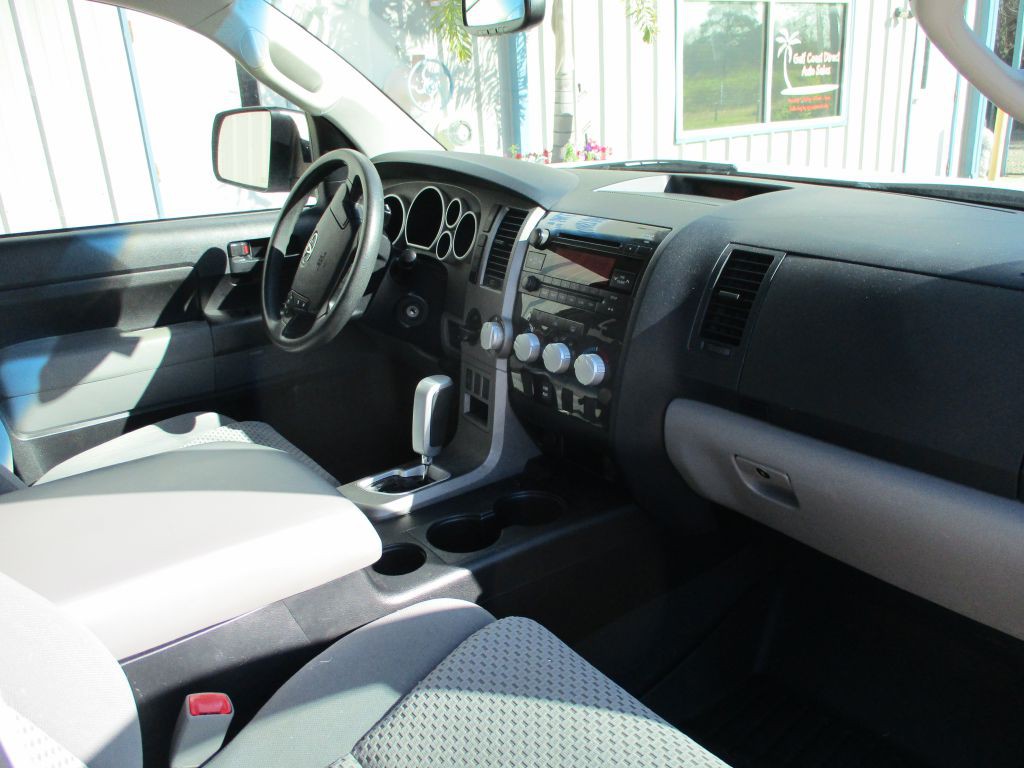 2013 Toyota Tundra Image 19