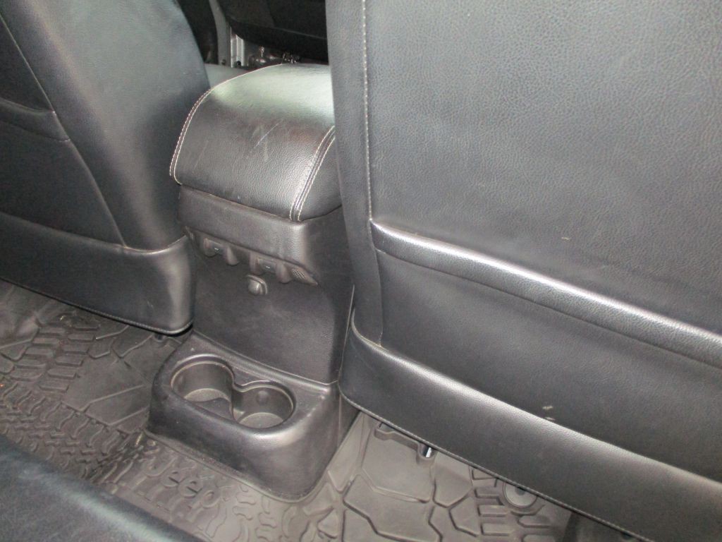 2016 Jeep Wrangler Unlimited Image 18