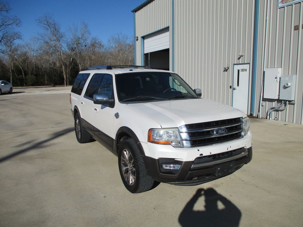 2017 Ford Expedition Image 1