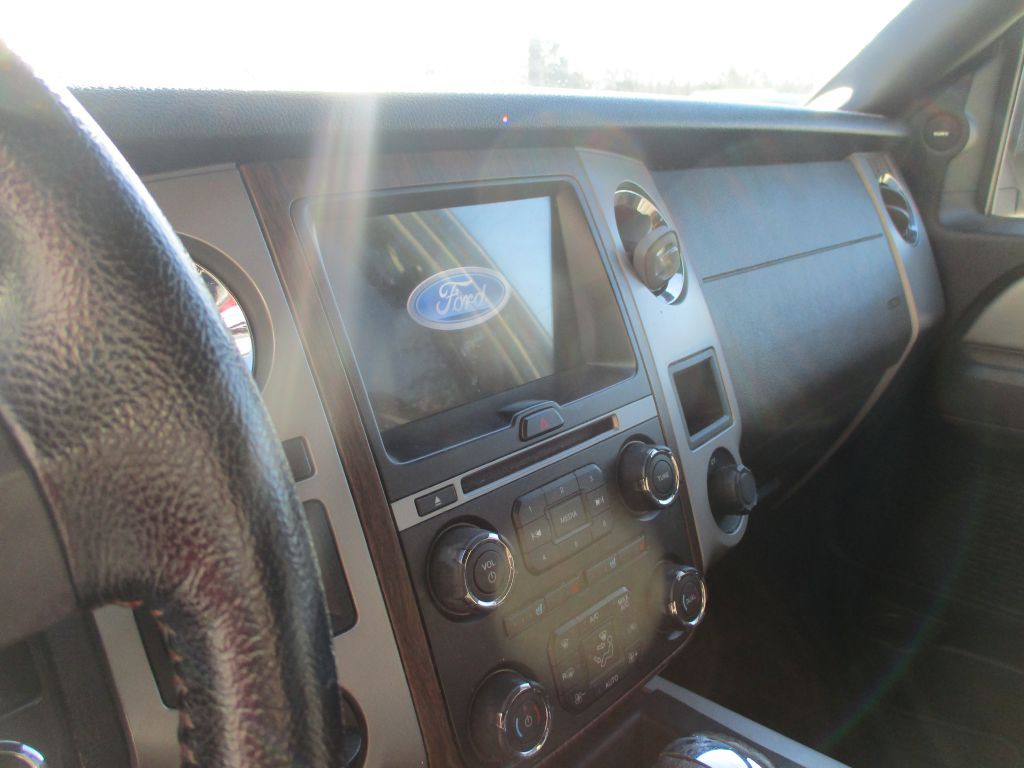 2017 Ford Expedition Image 9