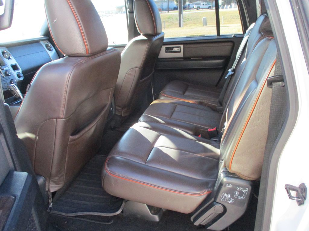 2017 Ford Expedition Image 12