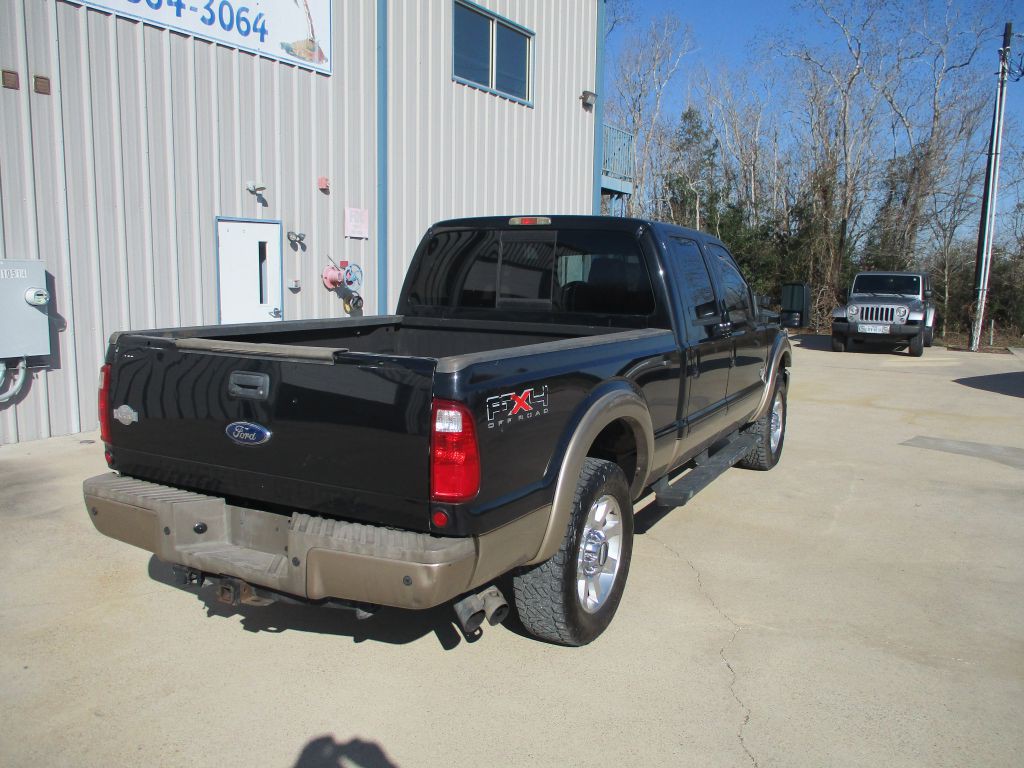 2011 Ford F-250 Image 4