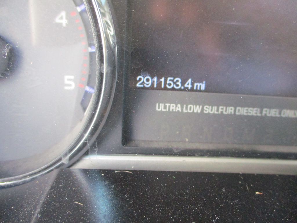 2011 Ford F-250 Image 8