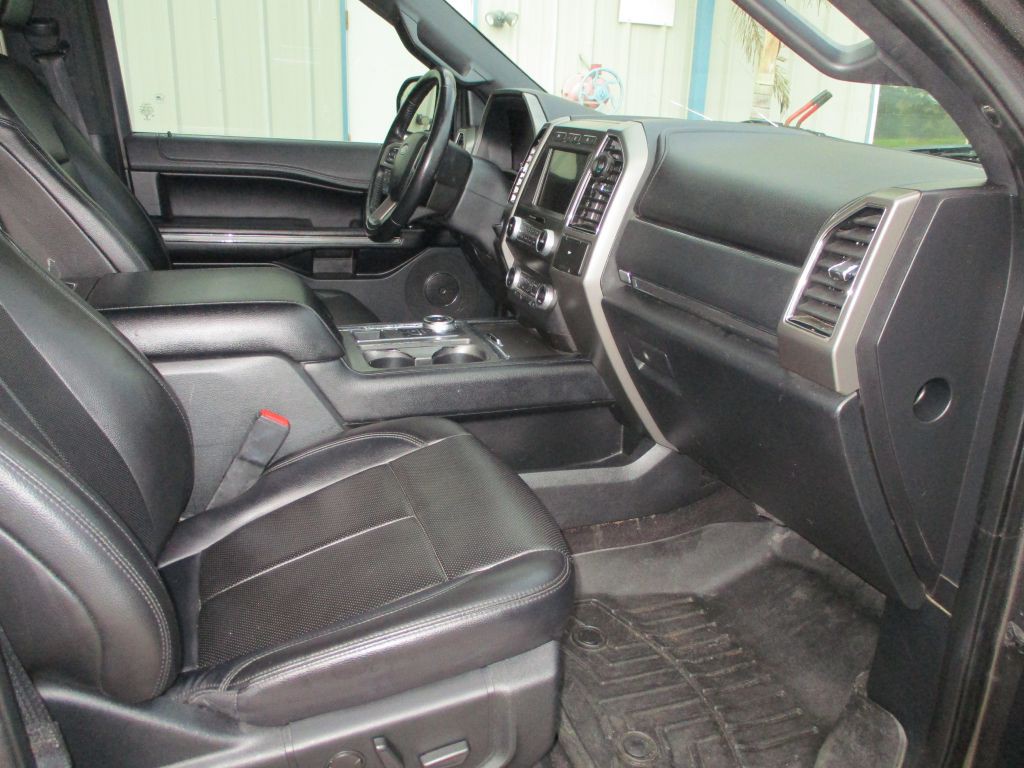 2021 Ford Expedition Image 8