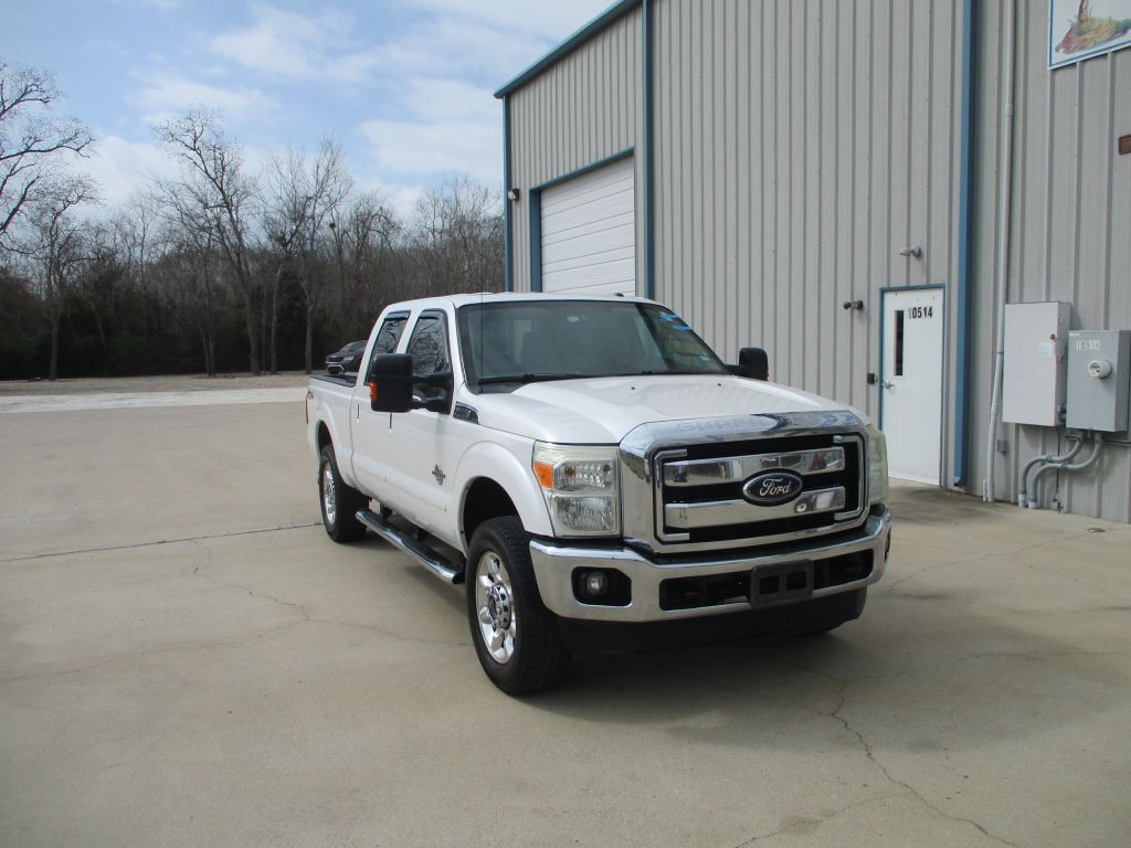 2011 Ford F-250 Image 1
