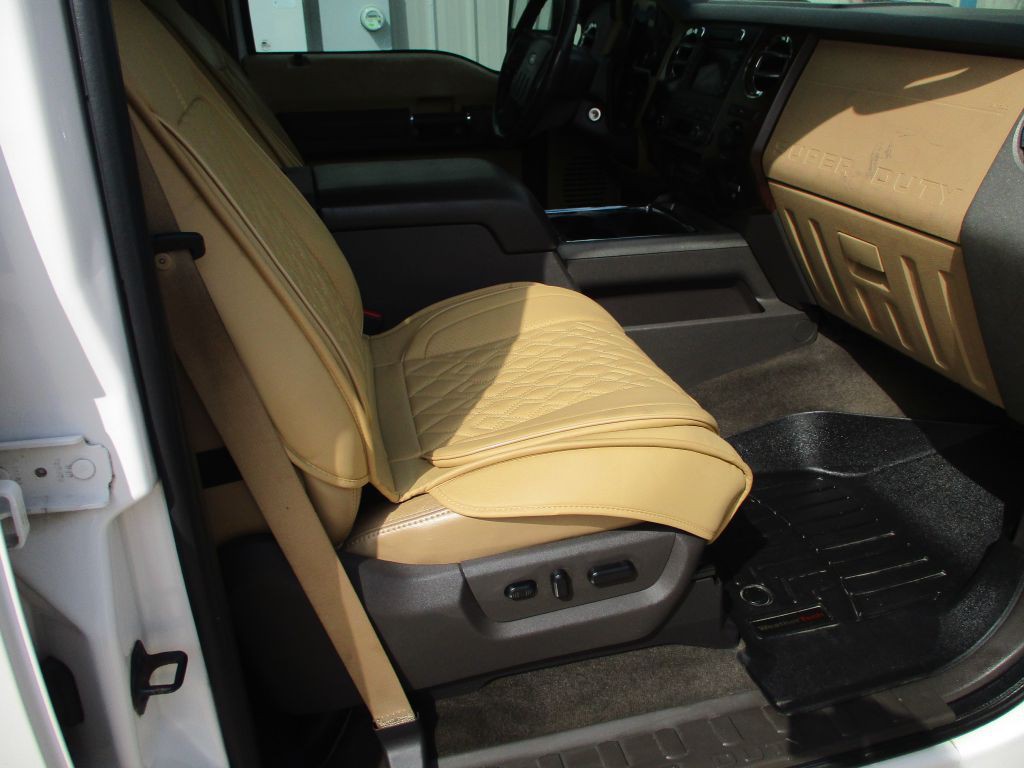 2011 Ford F-250 Image 19