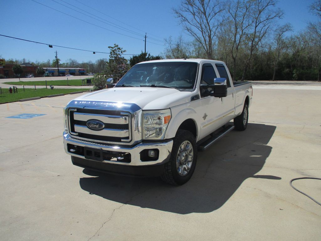 2015 Ford F-250 Image 2